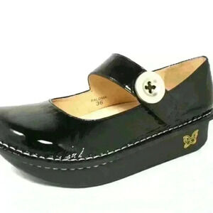 Alegria Classic Paloma Brilliant Black Patent Leather Clog Euro Sz 37 (6.5 USA)